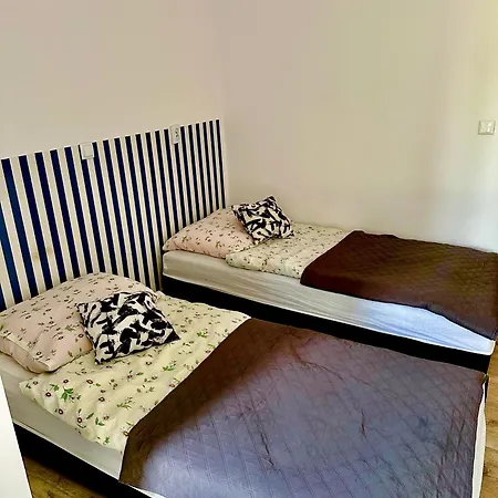 Apartament Nr 5 Lub 6 Przy Sali Kominkowej Przeczyce Exterior foto